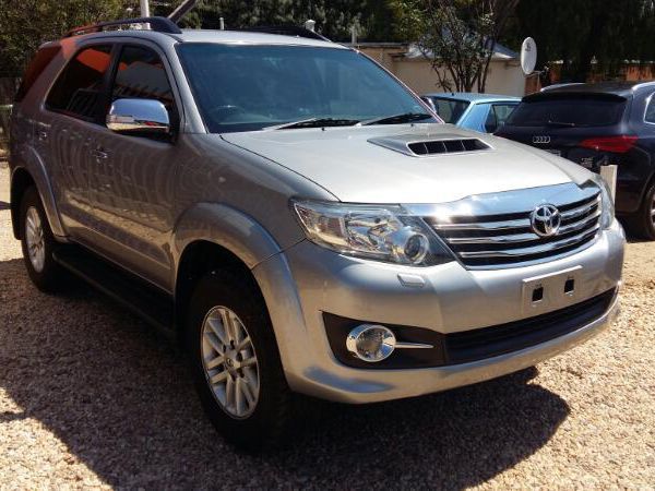 2015 Toyota Fortuner D4D for sale | 25 100 Km | Automatic transmission ...